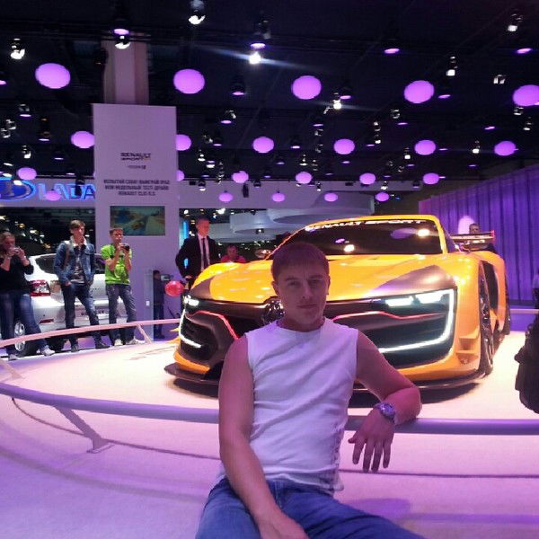 Александр Новосельцев