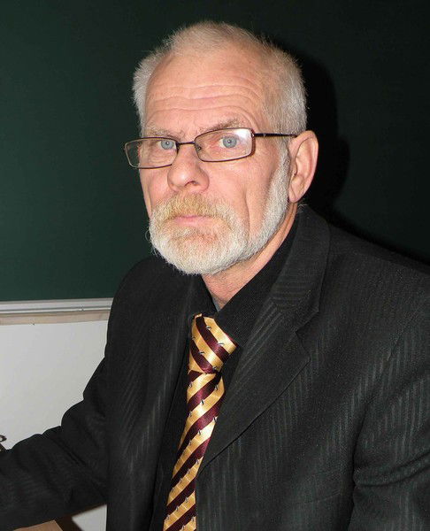 Виктор Адриан