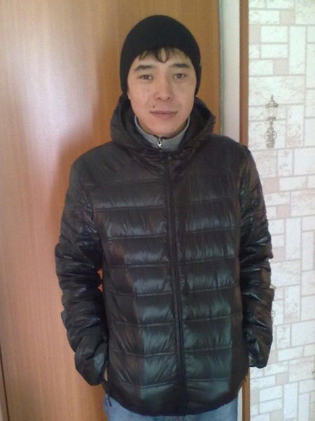 Жарас Ахмадиев