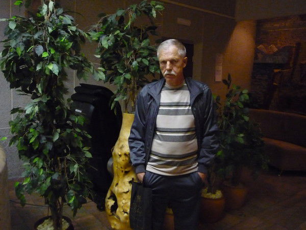 Владимир Стародубцев