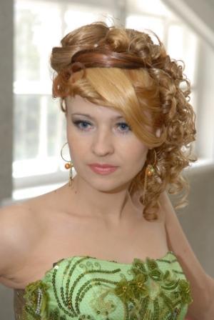 Мария Серова