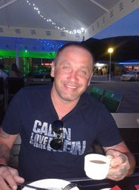 Андрей Опарин