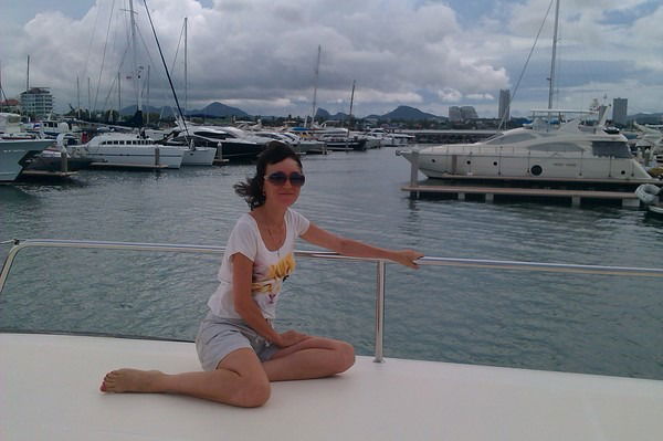 Елена Островская