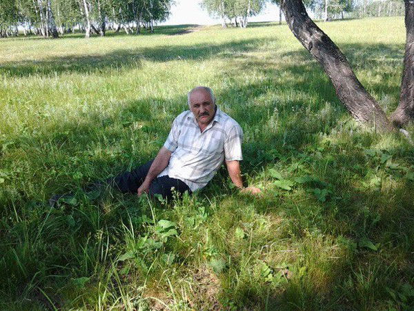 Олег Кобзарь