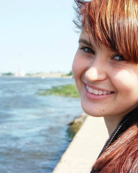 Натусик Фролова