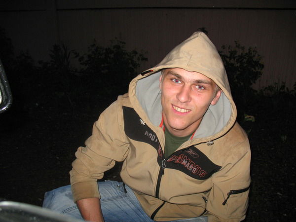 Олег Антоненко