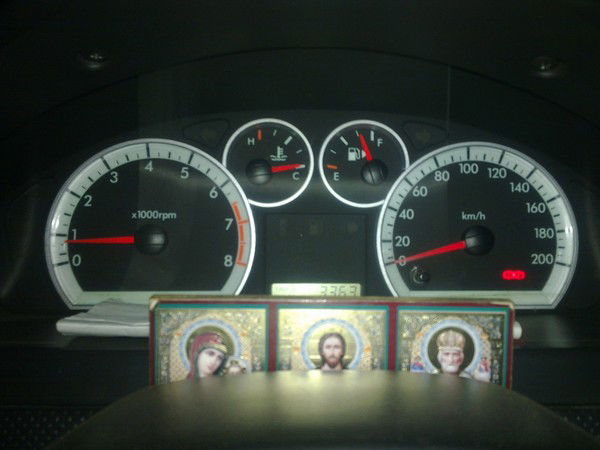 Рустам Варьян