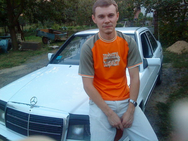 Алексей Романёнок