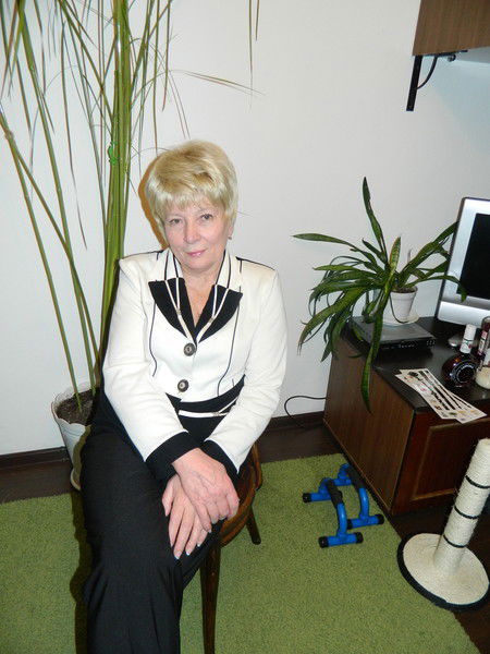 Нина Светикова