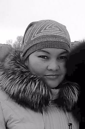 Елена Узакбай