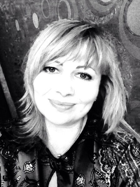 Алёна Лобова