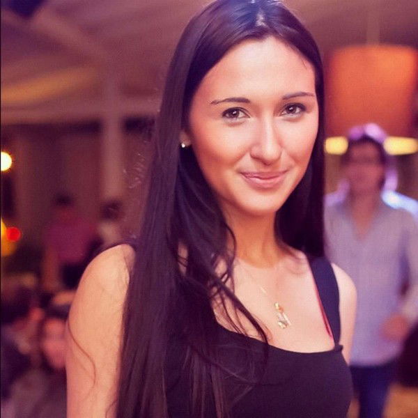 Неизвестно Неизвестно