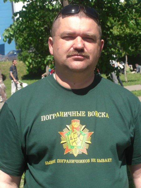 Евгений Устинов