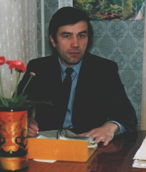 Юрий Семёнов