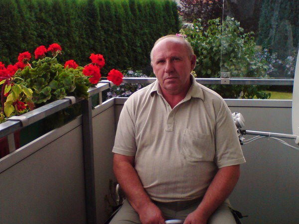 Анатолий Мартынов