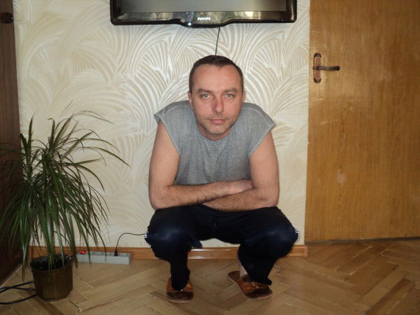 Александр Иващенко