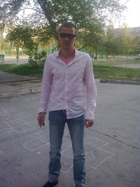 Александр Плотников