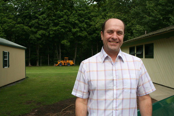 Анатолий Парий