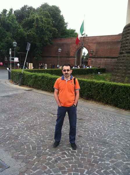 Эльчин Сафаров