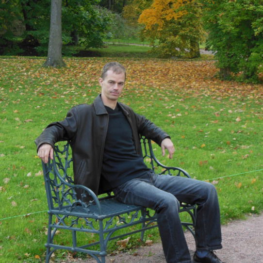 Александр Шавров