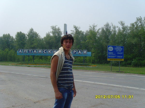 Жандос Капаков