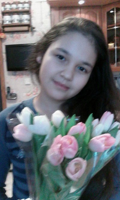 Камила Леонова