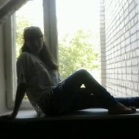 Карина Попова