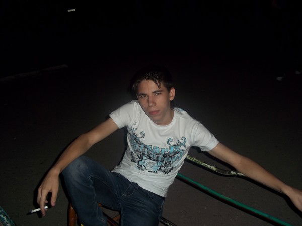 Андрей Левкин