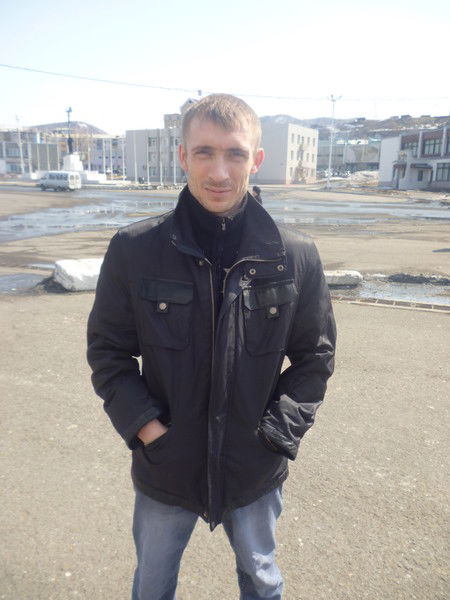 Андрей Плотников