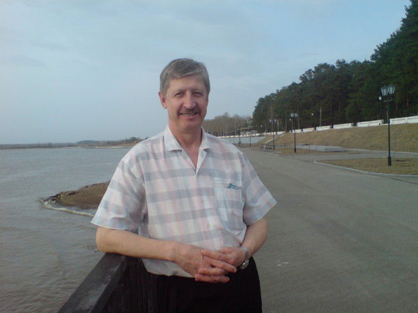 Константин Пузатых