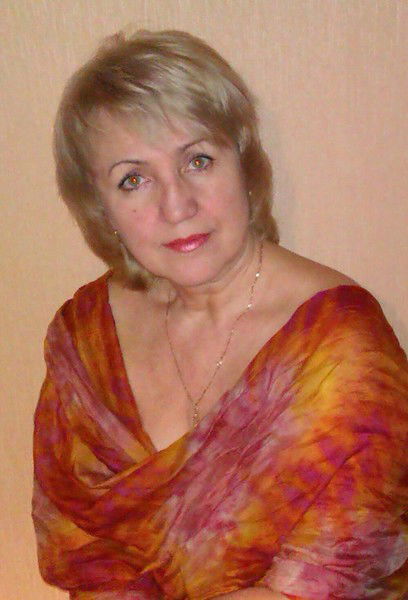 Елена Скрынникова