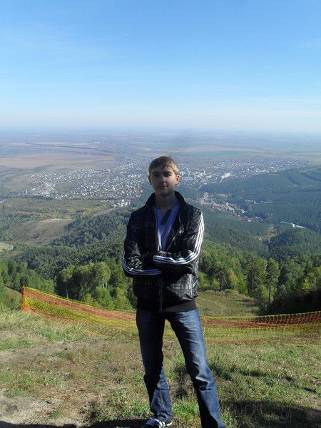 Александр Кононов