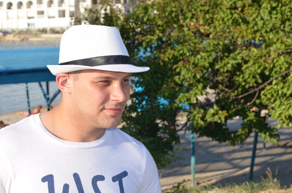 Андрей Алексеев