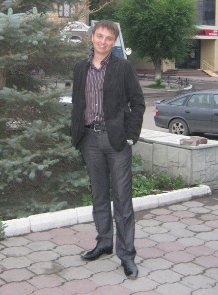 Максим Богданов