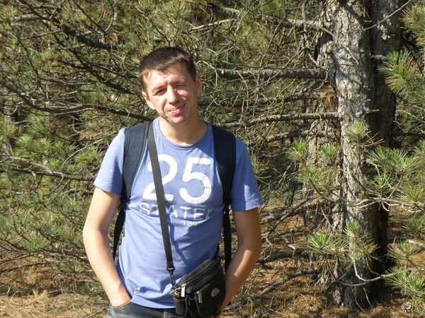 Денис Иванов