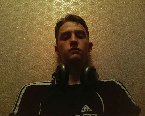 Михаил Попов