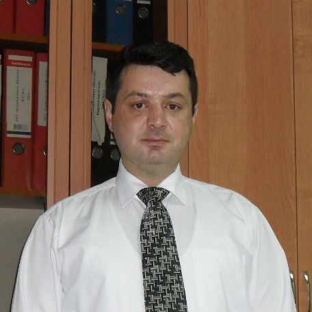 Идрис Саракуев