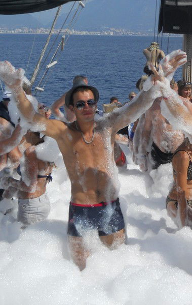 Рустам Хусаинов