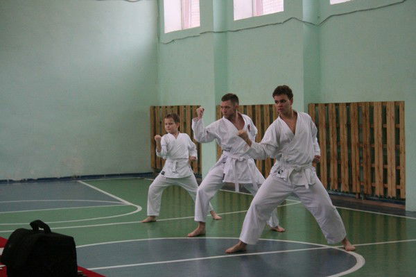 Евгений Безгодов