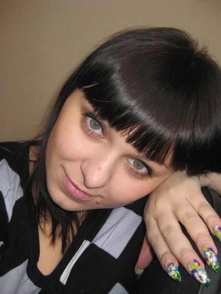 Лена Забелина