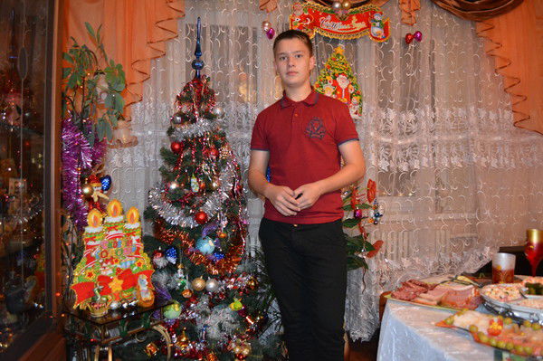 Максим Иванов