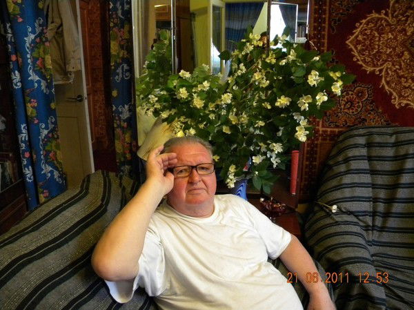 Михаил Иванов