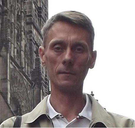 Андрей Лячканов