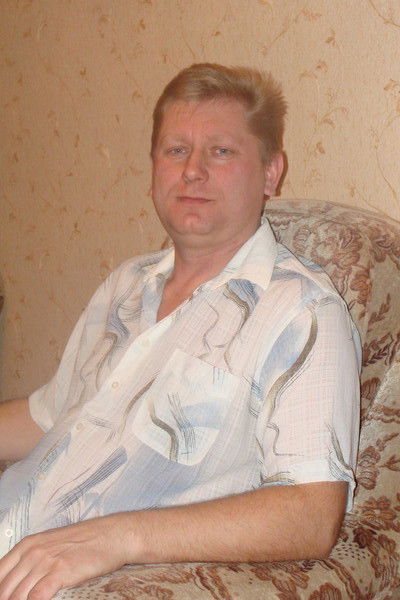 Саша Емельянов