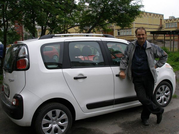 Владимир Елисеев