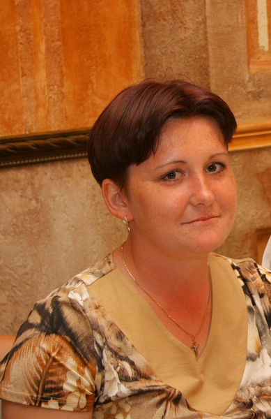 Елена Селиверстова
