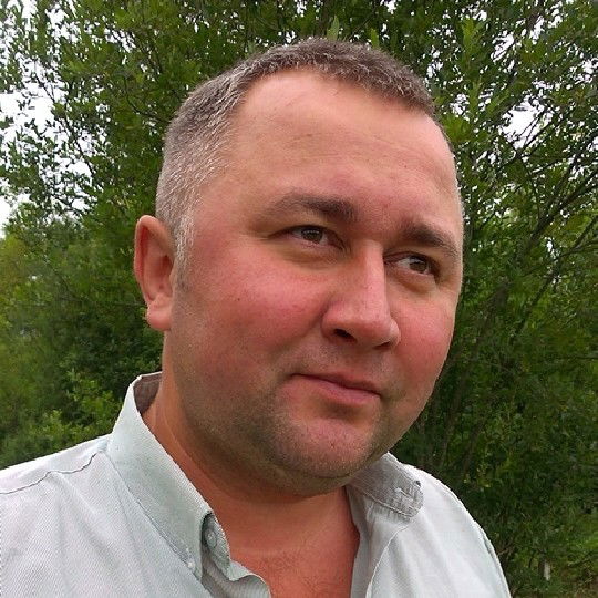 Максим Жулин