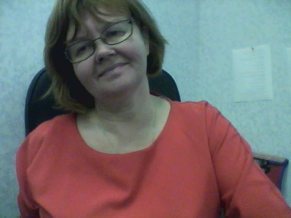 Елена Варова