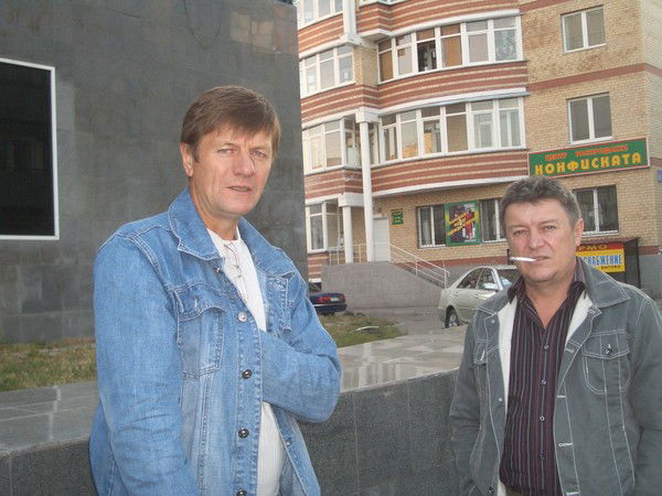 Владислав Панов