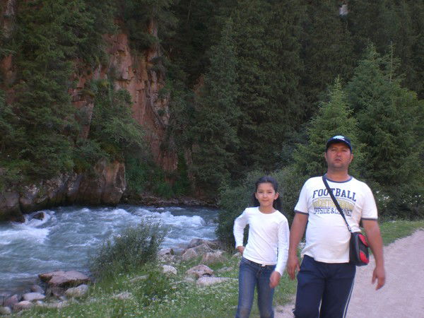 Алишер Хушманов